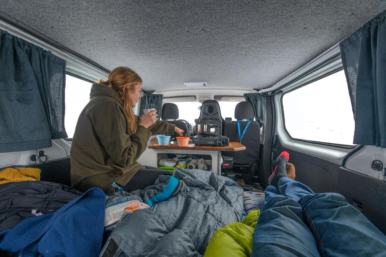 Kuku Campers - Campervans Keflavík Eksteriør billede