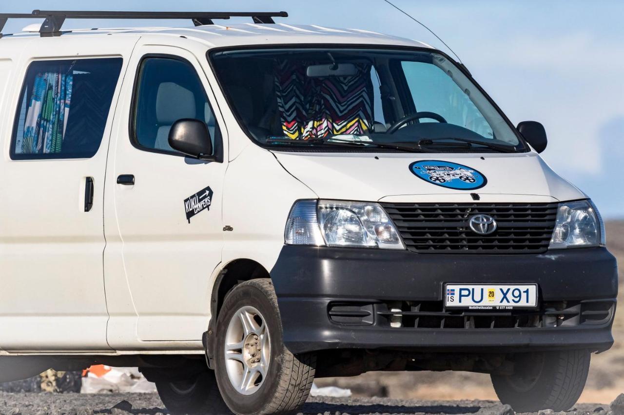Kuku Campers - Campervans Keflavík Eksteriør billede