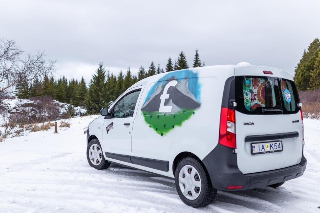 Kuku Campers - Campervans Keflavík Eksteriør billede