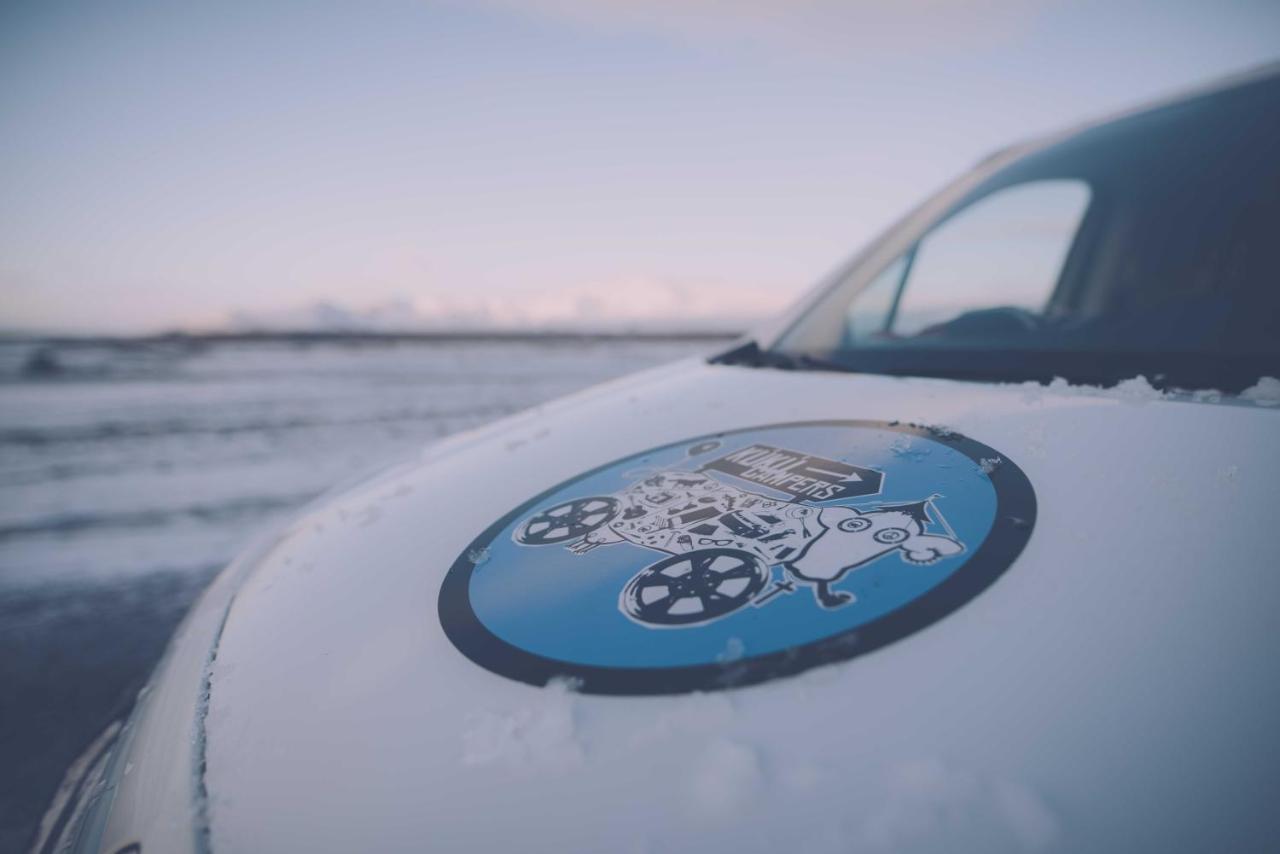 Kuku Campers - Campervans Keflavík Eksteriør billede