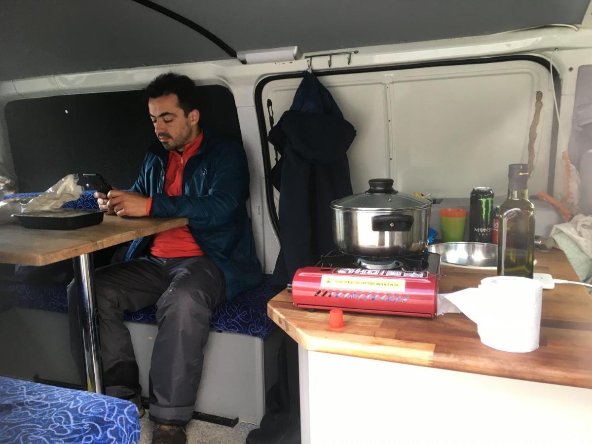 Kuku Campers - Campervans Keflavík Eksteriør billede