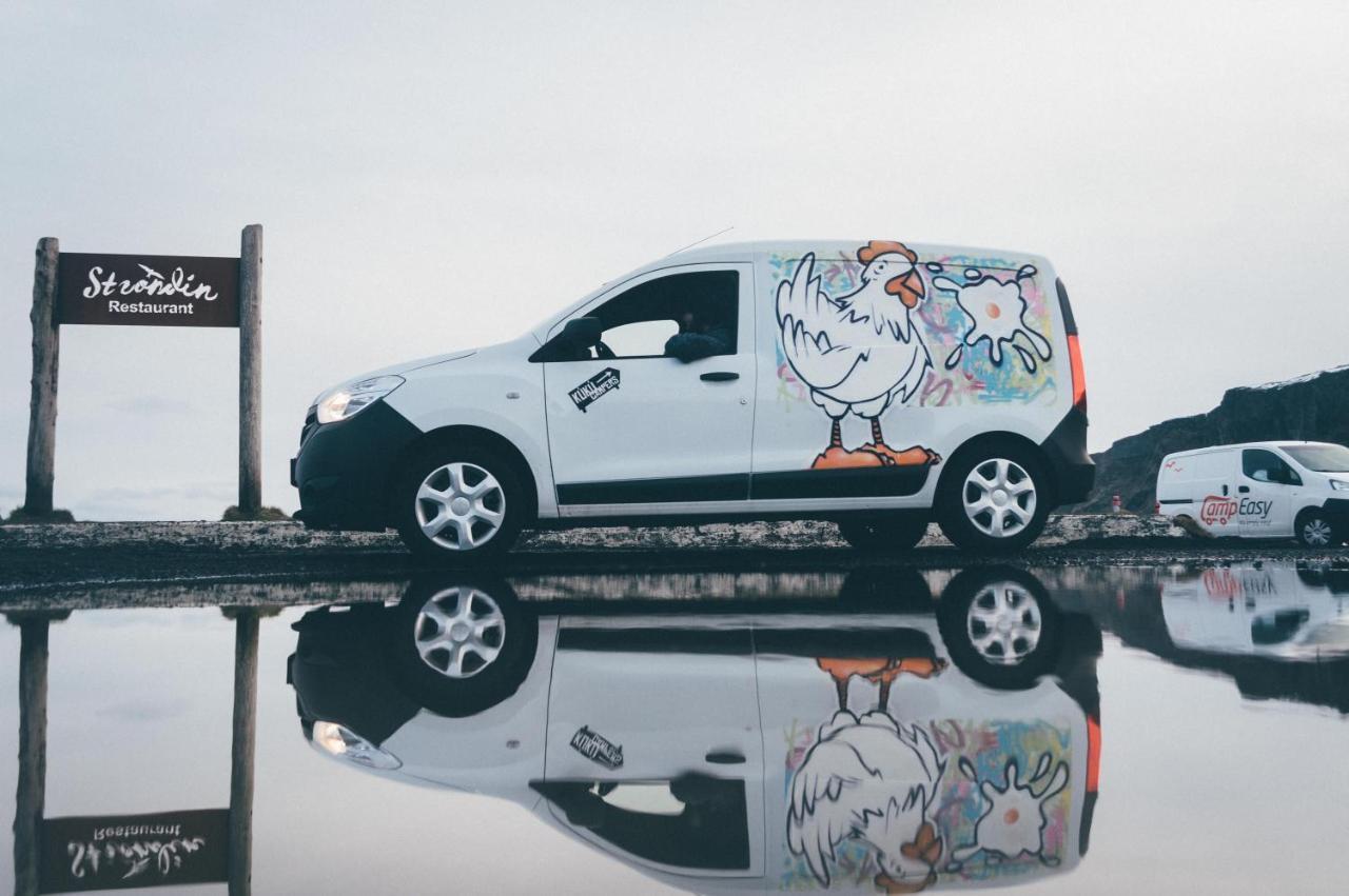 Kuku Campers - Campervans Keflavík Eksteriør billede