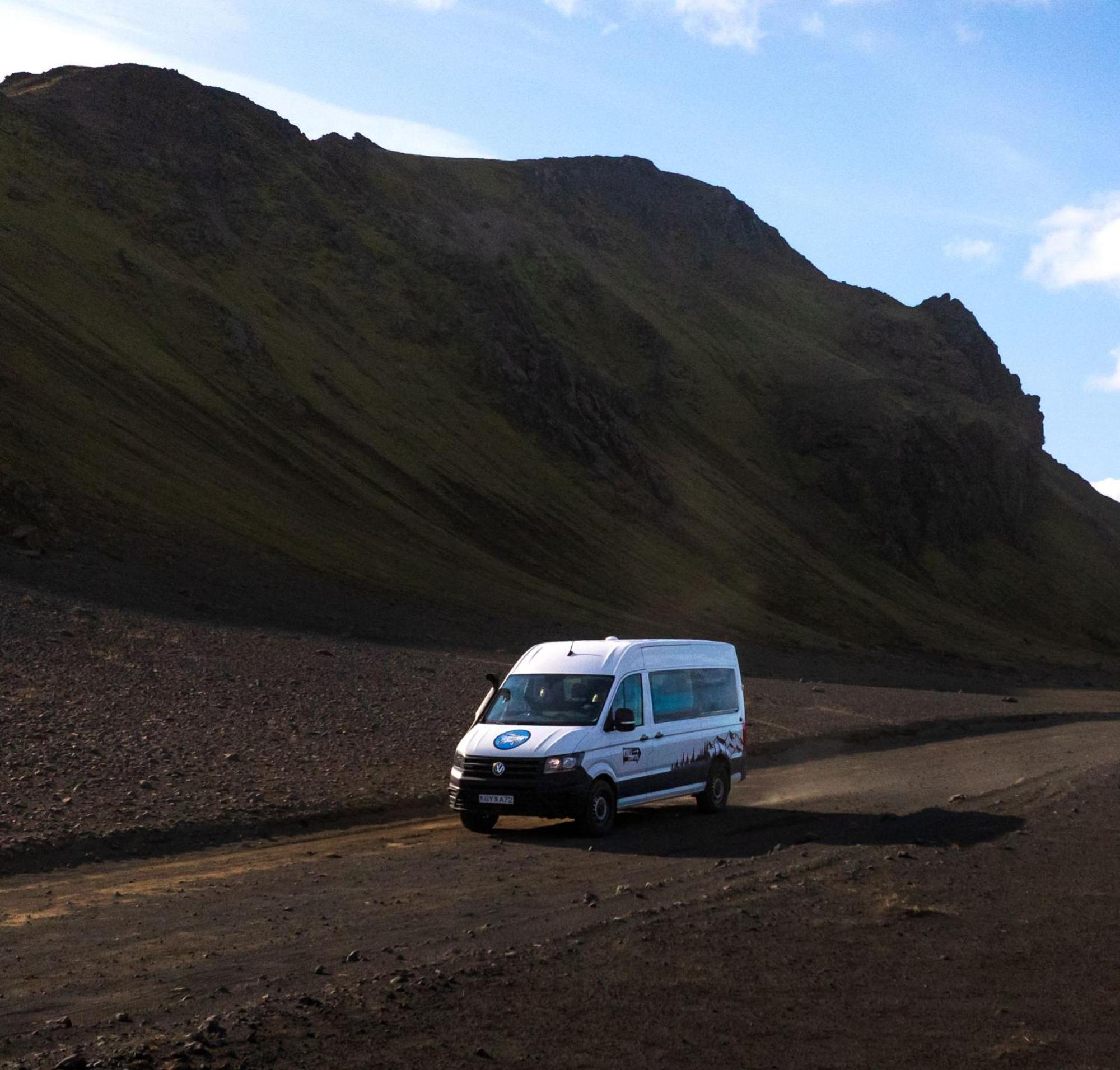 Kuku Campers - Campervans Keflavík Eksteriør billede