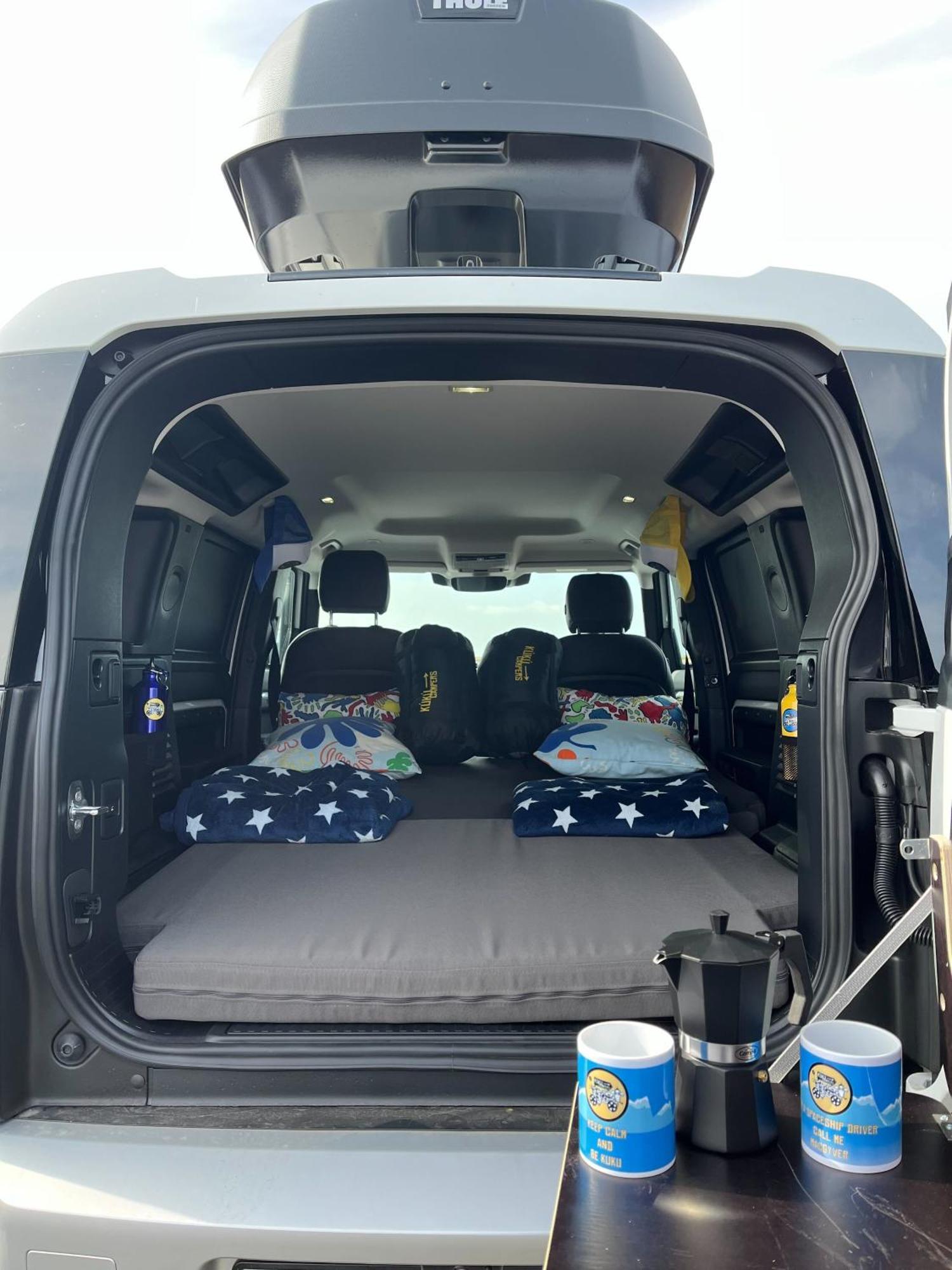 Kuku Campers - Campervans Keflavík Eksteriør billede